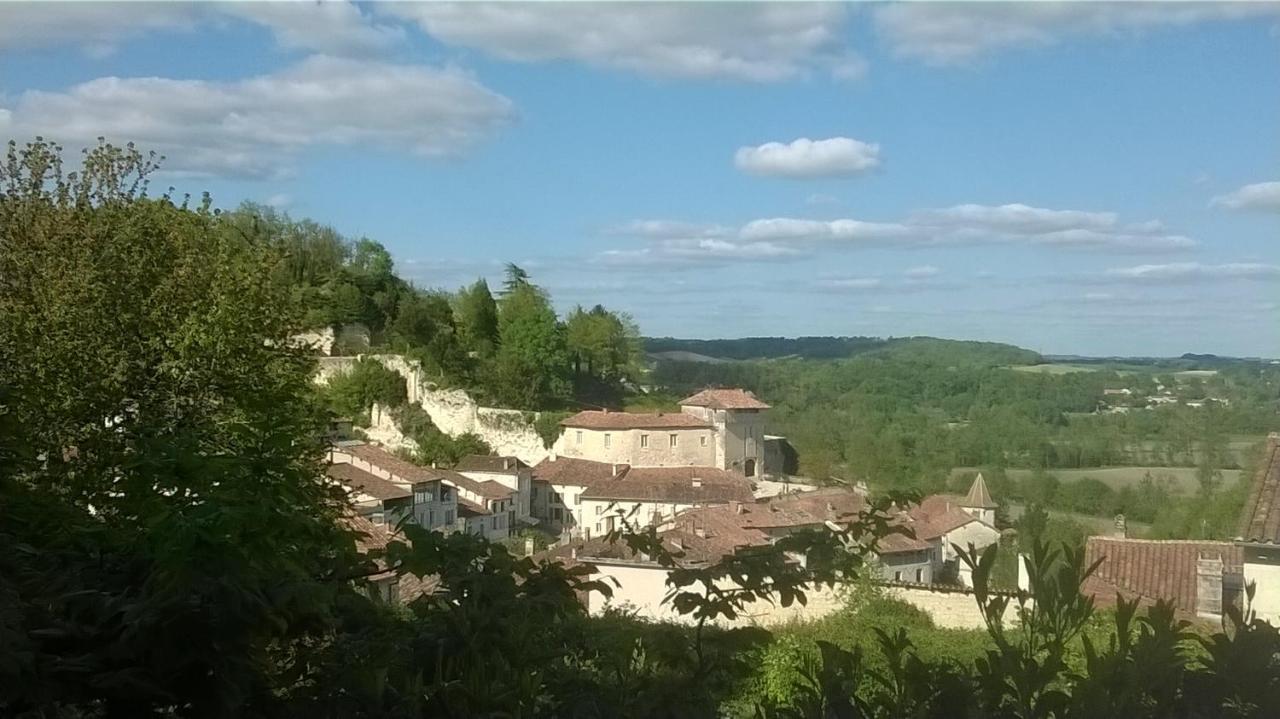 Saint-Privat-des-Prés Lembaudie מראה חיצוני תמונה